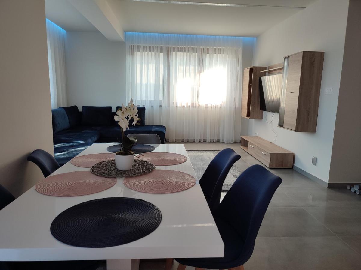 Gamma Apartmanok Es Jakuzzi Miskolc Bagian luar foto