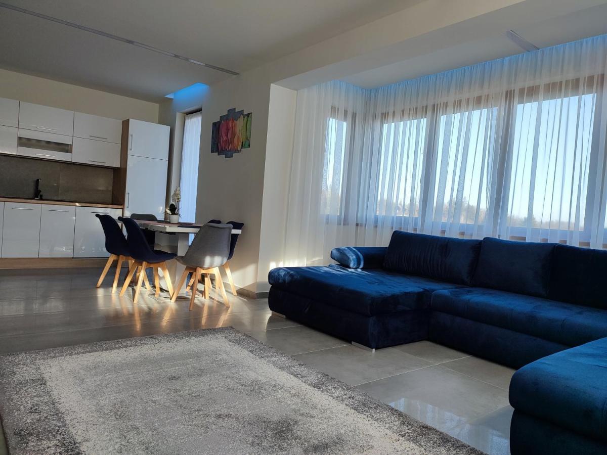 Gamma Apartmanok Es Jakuzzi Miskolc Bagian luar foto