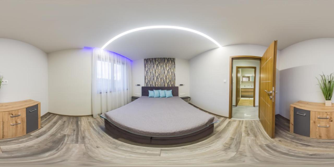 Gamma Apartmanok Es Jakuzzi Miskolc Bagian luar foto
